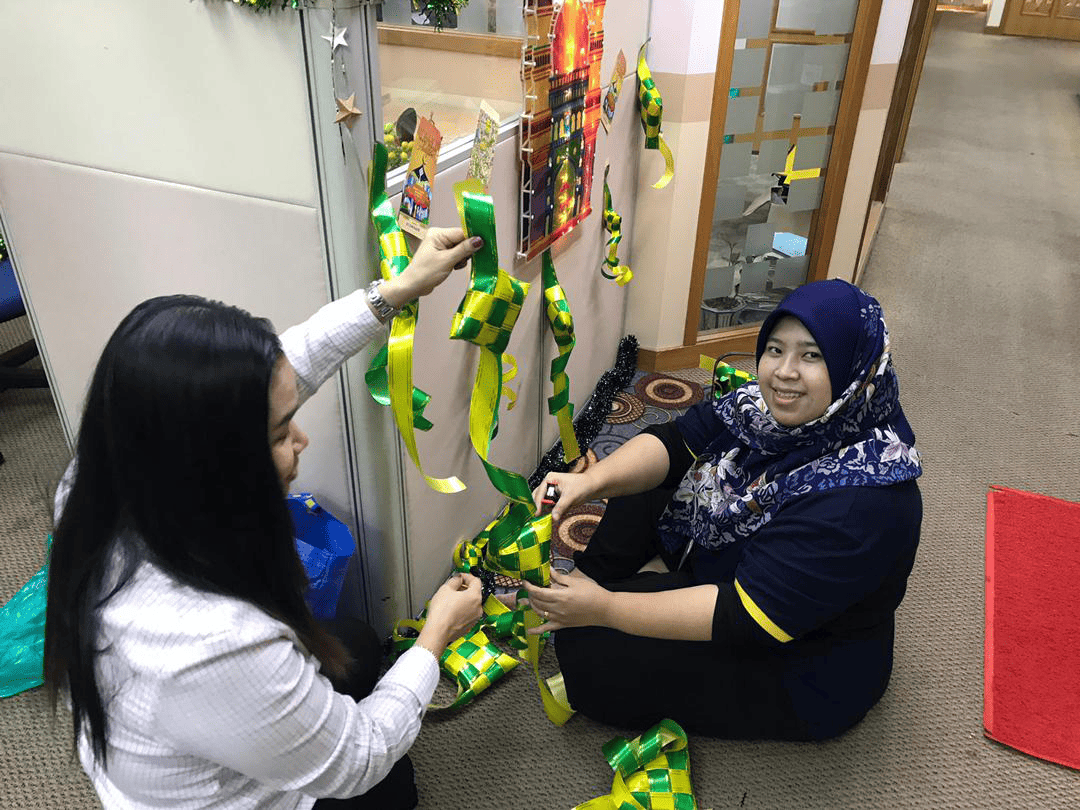 Raya Office Decor Competition